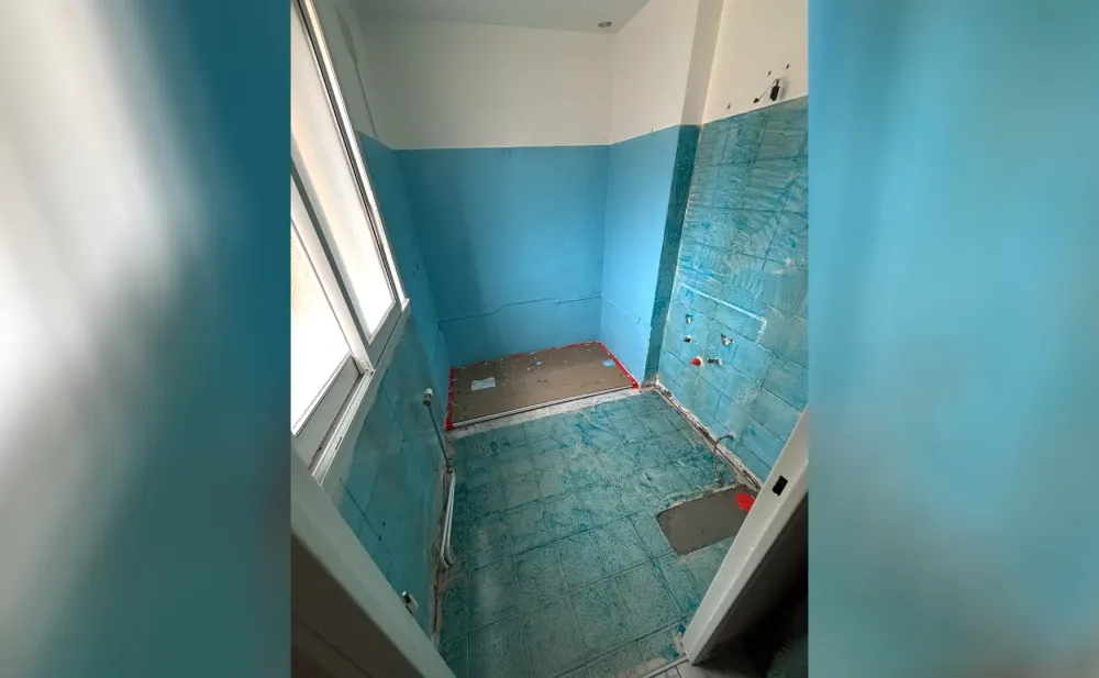 Salle de bain avant